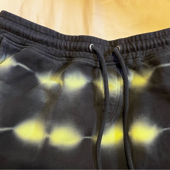 Hot Topic Lounge Shorts - Picture 2 of 8